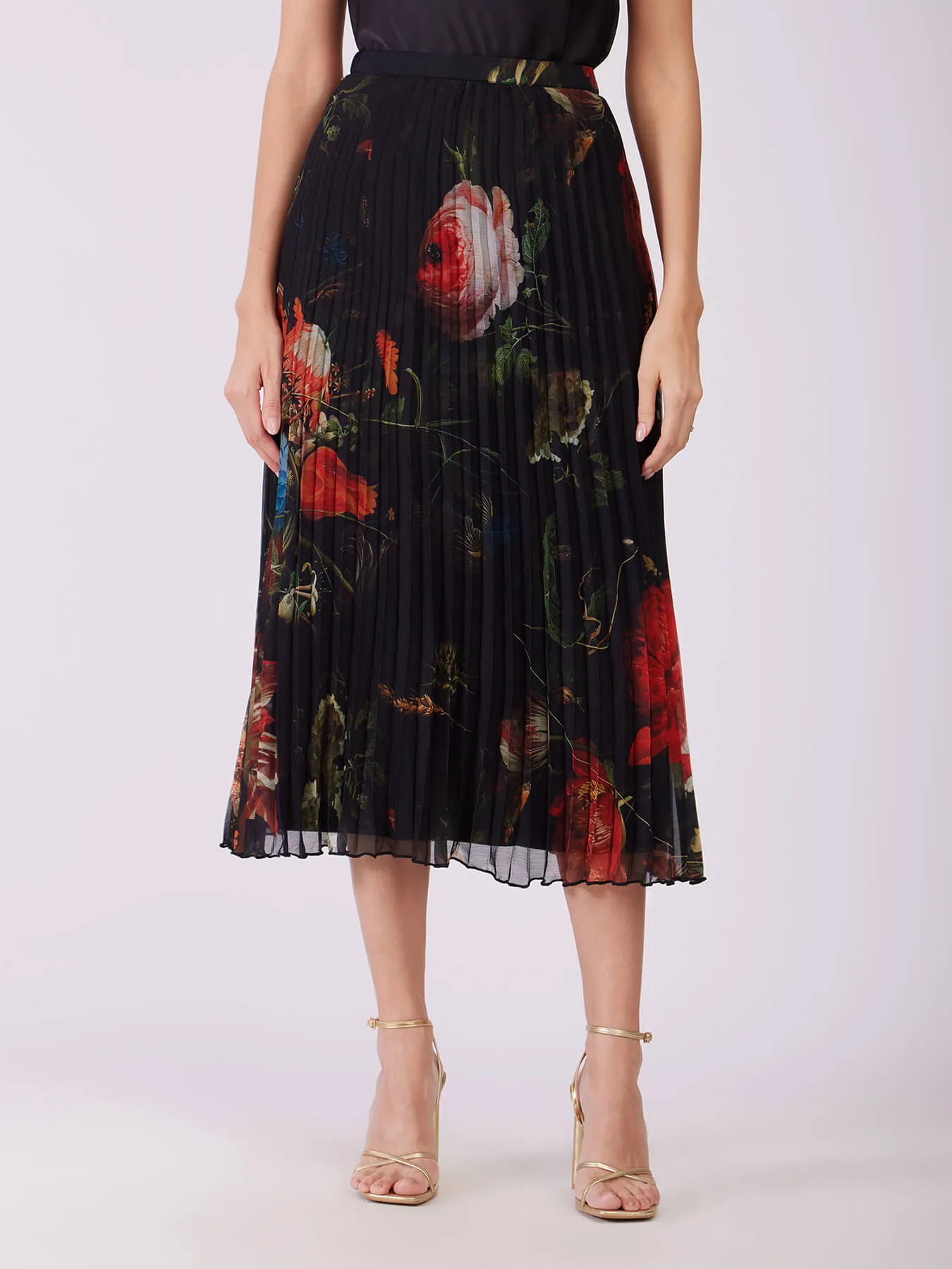 Chiffon Pleated Floral Skirt - Black And Red