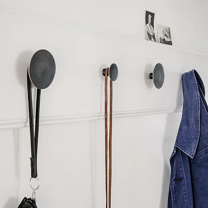 Ferm Living Decor Flat Circle Hook Large Black Brass