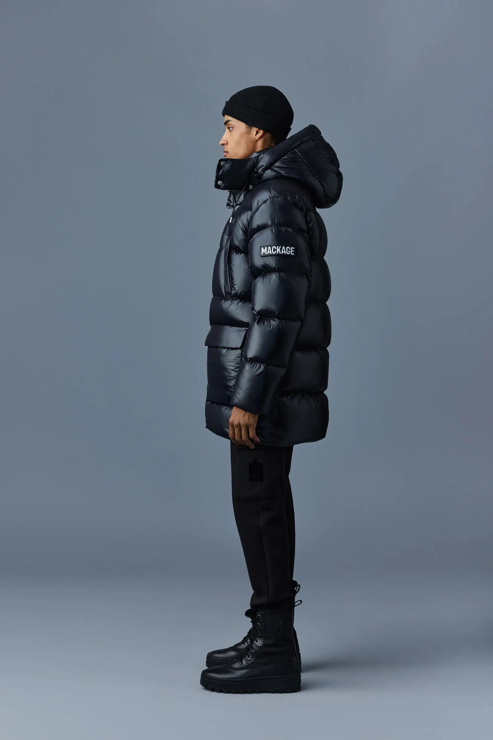 KENDRICK lustrous light down parka with hoodt (Black) - MP0012990001KENDR