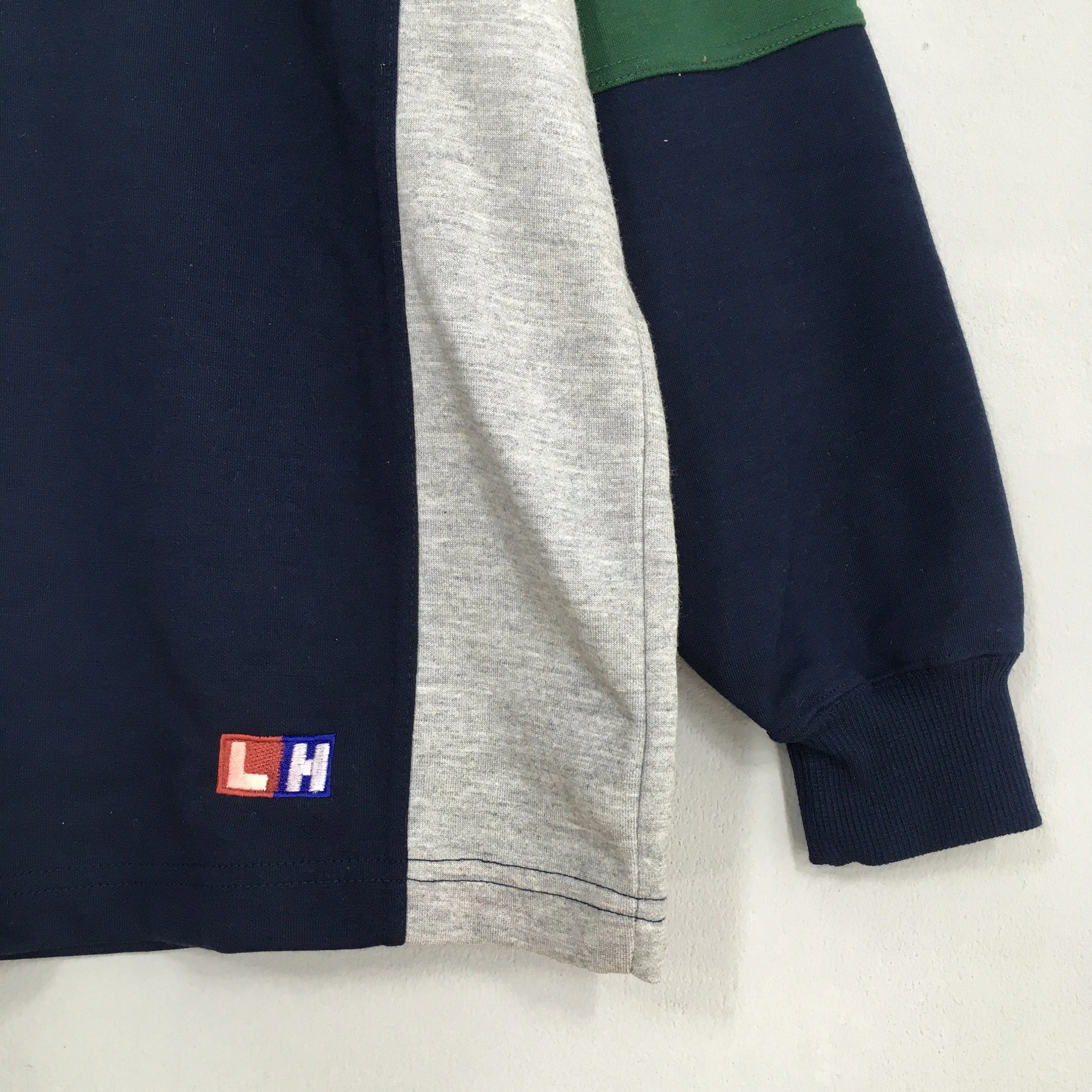 Leyton House Sweatshirt Medium