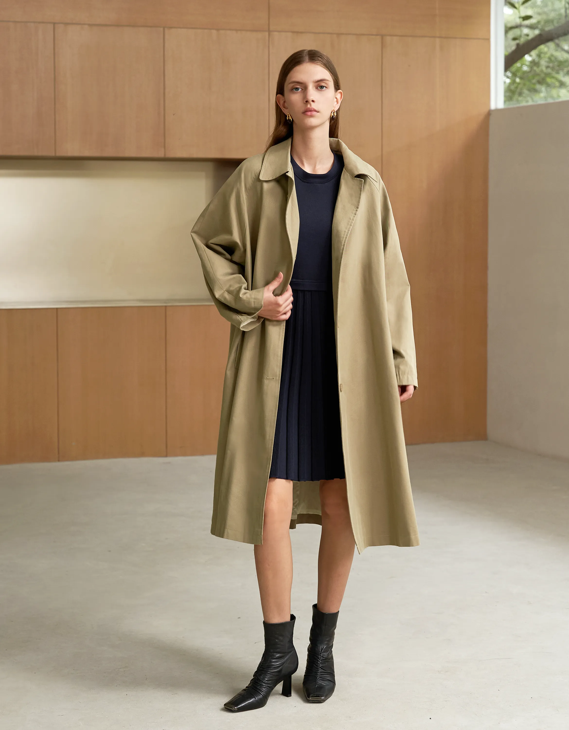 Pleated Skirt Short Sleeve Knit Dress