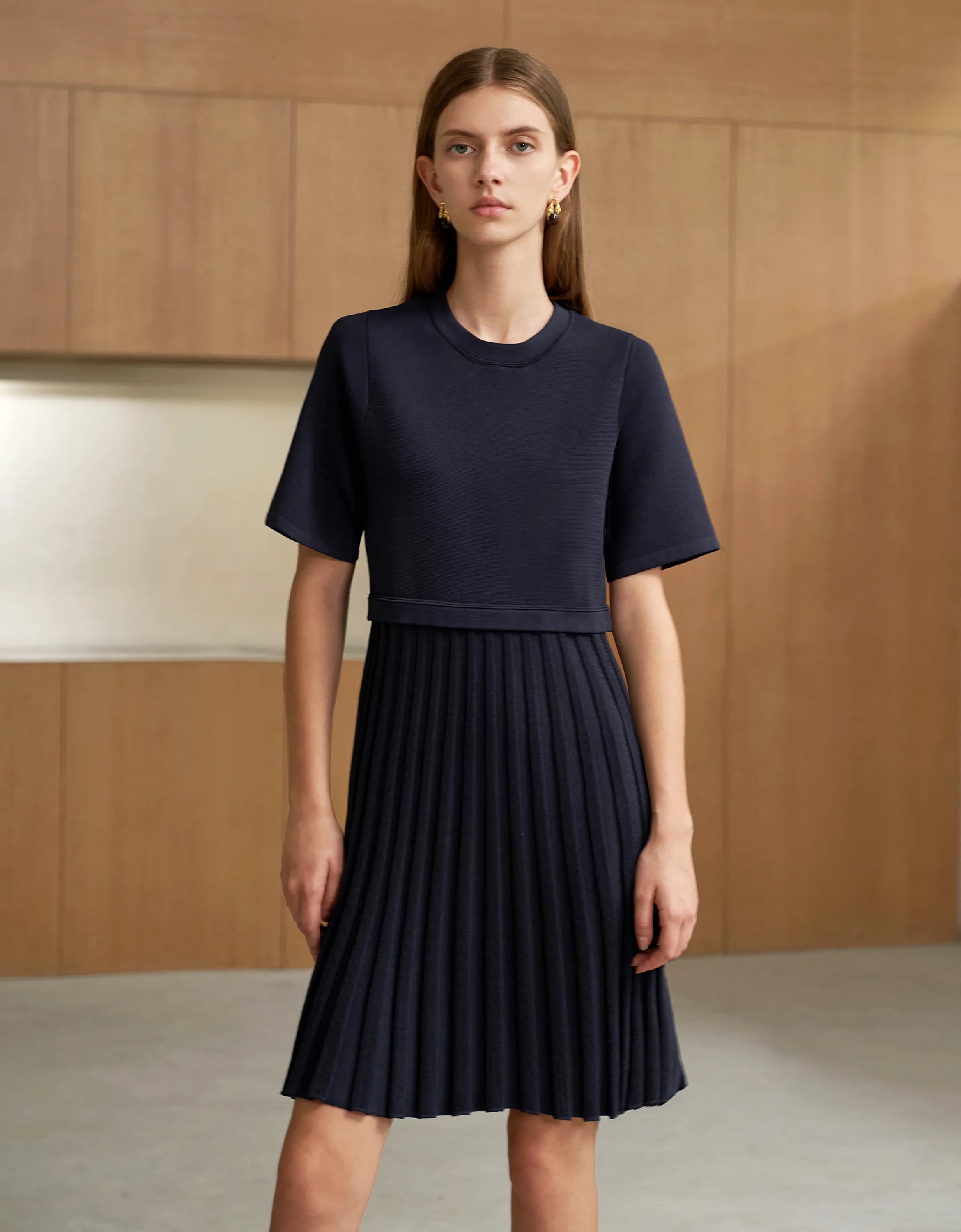 Pleated Skirt Short Sleeve Knit Dress